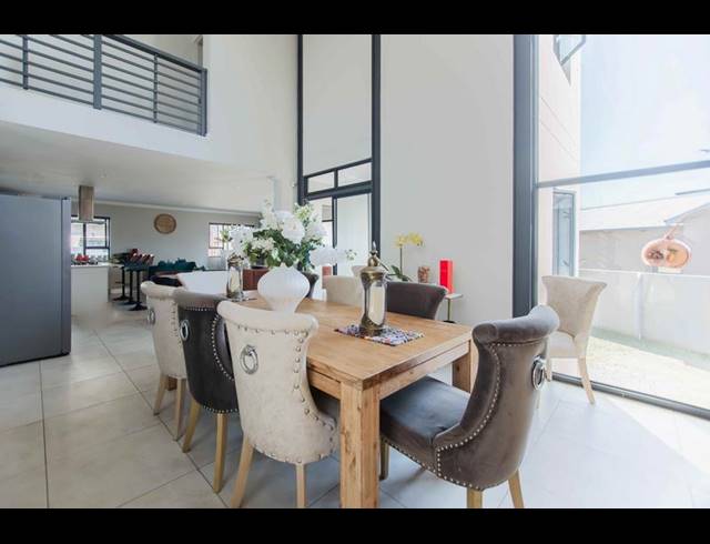 4 BEDROOM HOUSE FOR SALE IN COPPERLEAF ESTATE